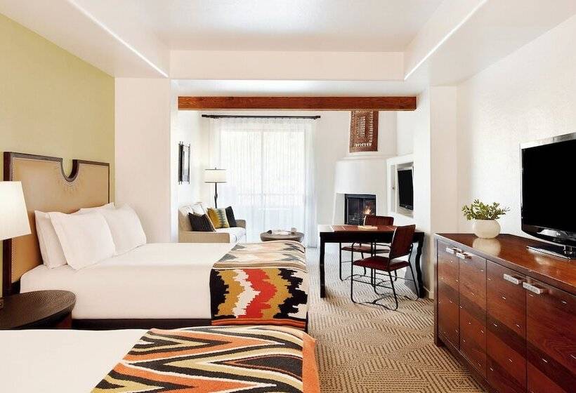 سوییت جونیور, Enchantment Resort
