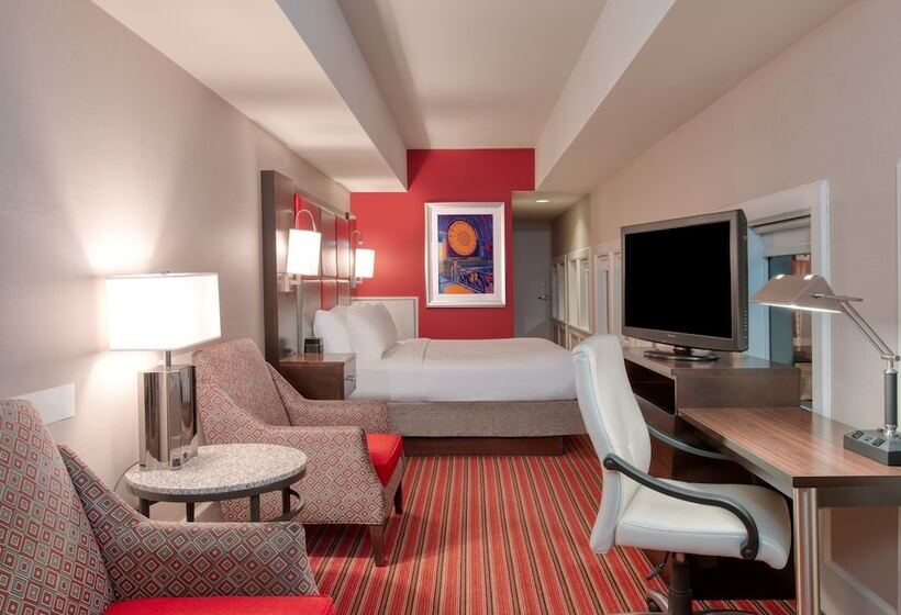 Suite, Crowne Plaza Indianapolis Dwtn Union Stn, An Ihg