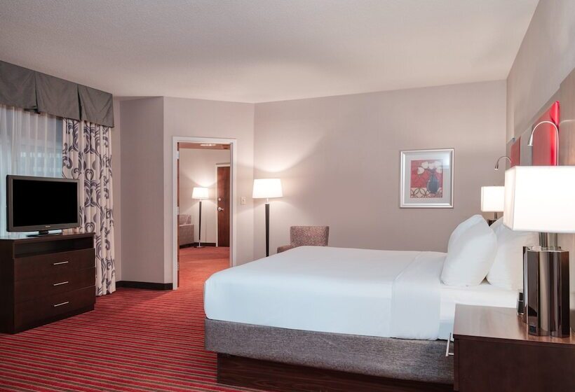 Suite, Crowne Plaza Indianapolis Dwtn Union Stn, An Ihg