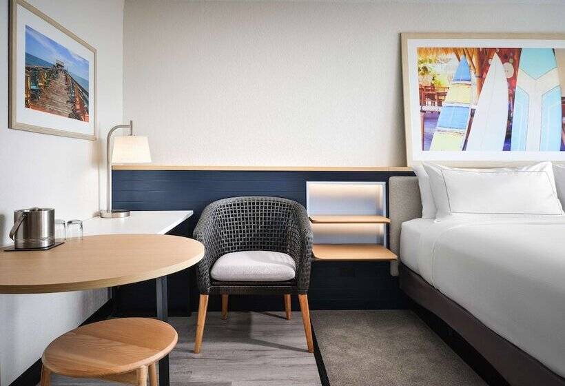 חדר סטנדרט מיטה זוגית בצד עם נוף לים, Hilton Garden Inn Cocoa Beach Oceanfront