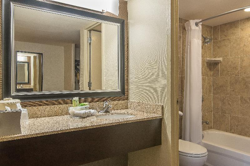 اتاق استاندارد, Holiday Inn Express Philadelphia Midtown, An Ihg