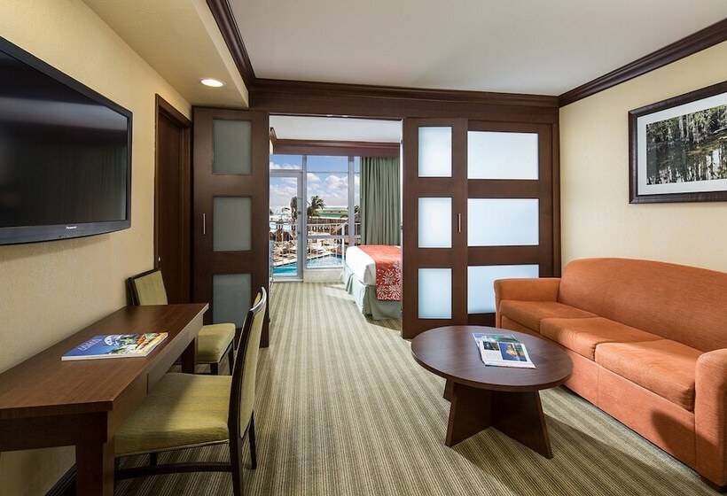 Люкс Боковой Вид на Море, Newport Beachside Hotel & Resort