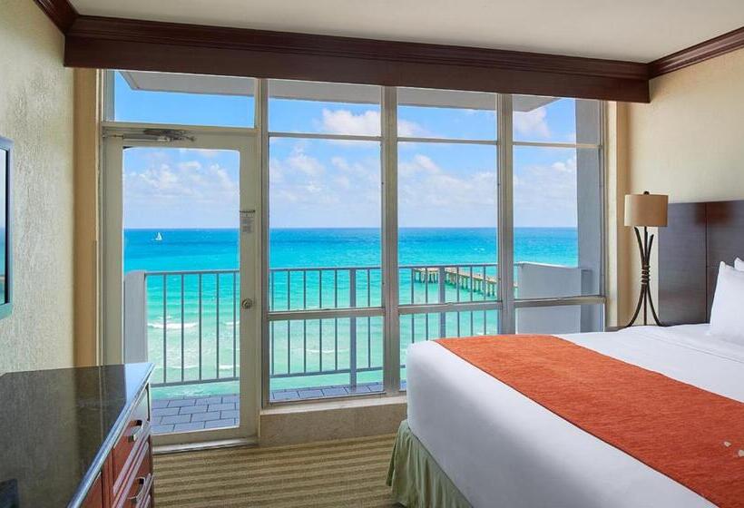 Президентский Люкс, Newport Beachside Hotel & Resort