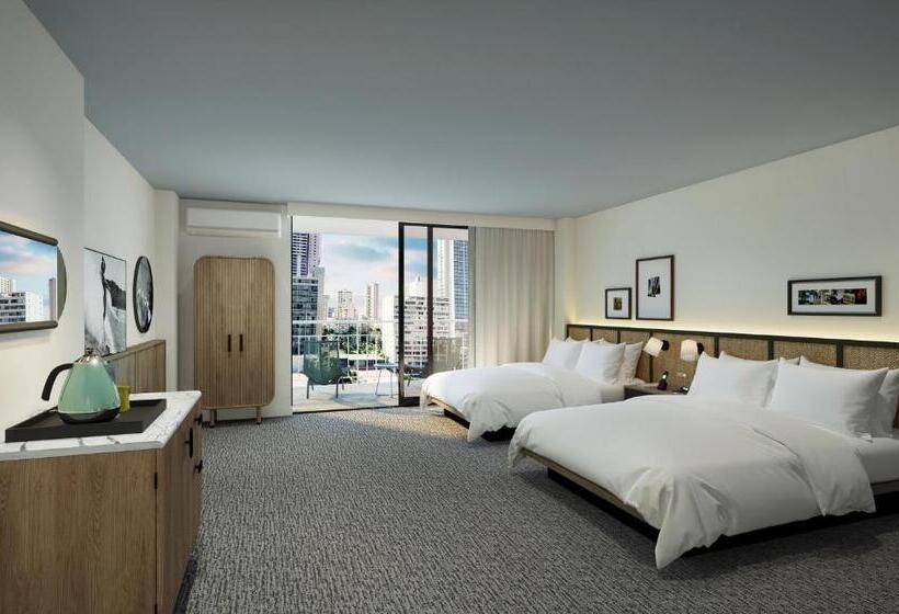 اتاق استاندارد با تخت دو نفره بزرگ برای معلولان, Romer House Waikiki   Adults Only
