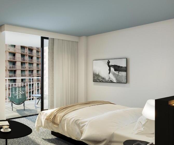 اتاق استاندارد با تخت دو نفره بزرگ, Romer House Waikiki   Adults Only