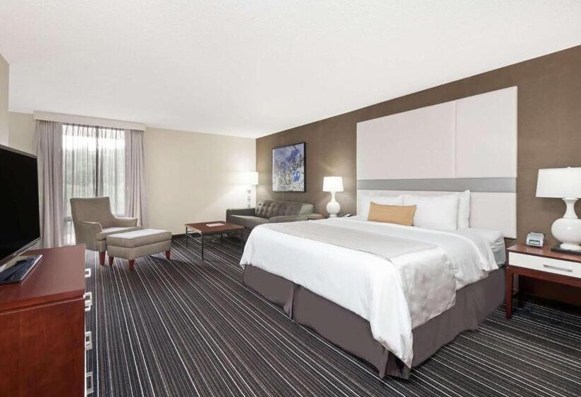 适用于残疾人士的豪华房间, Sonesta Atlanta Northwest Marietta   The Battery