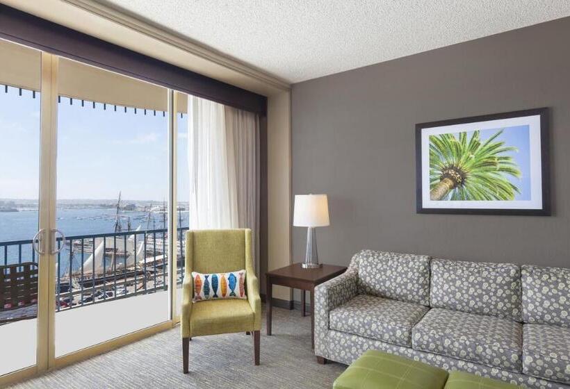 جناح, Wyndham San Diego Bayside