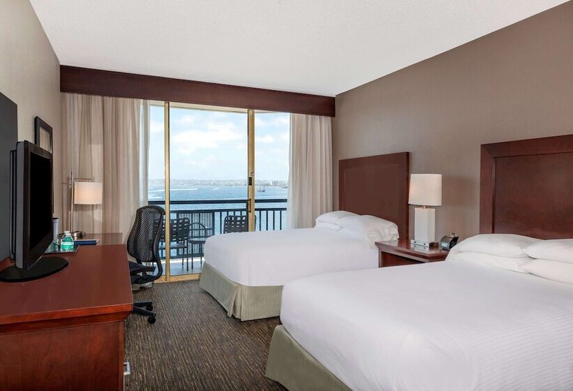 غرفة بريميوم, Wyndham San Diego Bayside