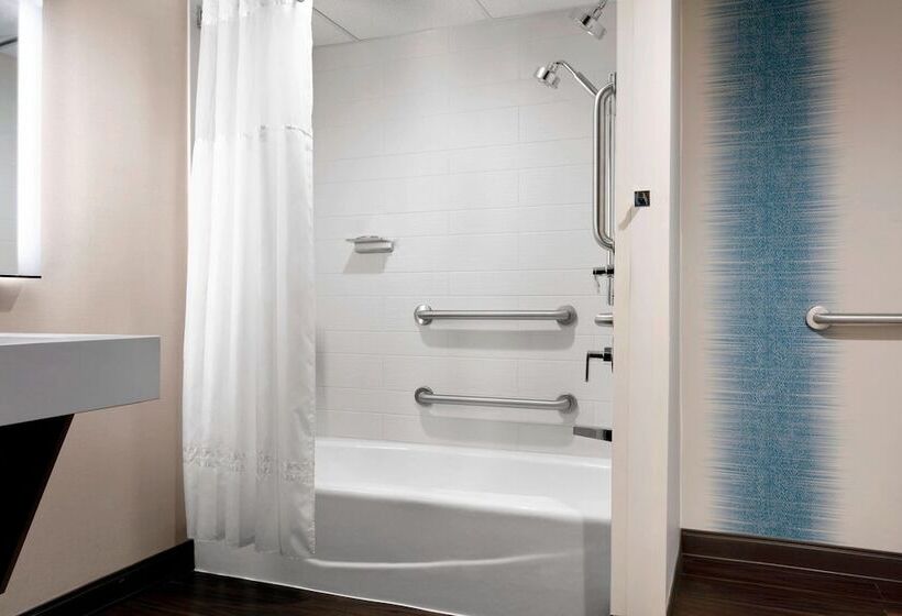 اتاق استاندارد با 2 تخت دوبل, Des Moines Marriott Downtown