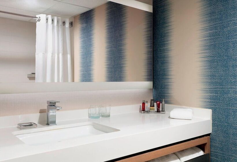 اتاق استاندارد با 2 تخت دوبل, Des Moines Marriott Downtown