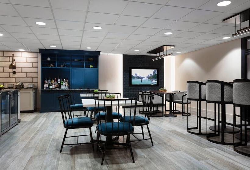 اتاق استاندارد با 2 تخت دوبل, Des Moines Marriott Downtown