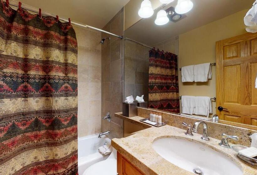 Студио Стандарт Кровать Кинг, Lion Square Lodge