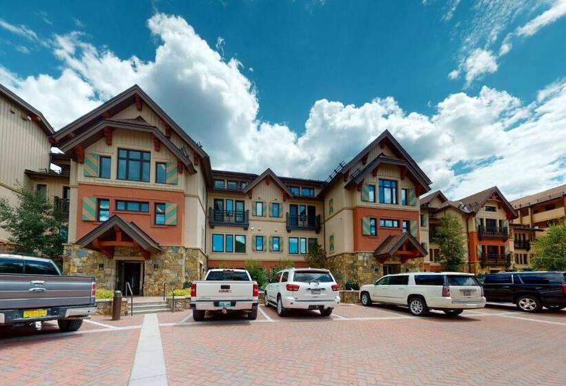 Апартаменты 2 Спальни, Lion Square Lodge