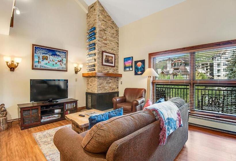 Номер Стандарт, Lion Square Lodge