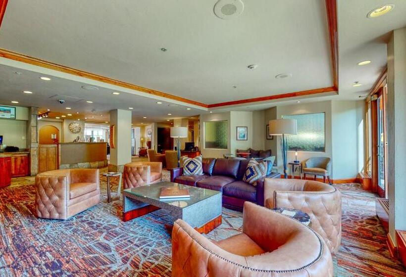 Апартаменты Deluxe 1 Спальня, Lion Square Lodge