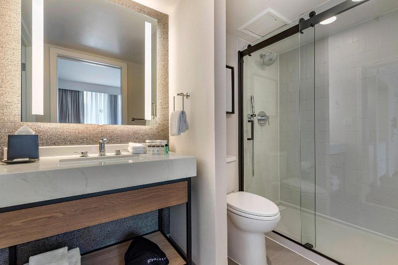 스위트, Sheraton Suites Old Town Alexandria