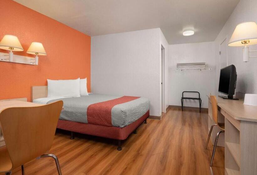 Номер Deluxe, Motel 6 San Luis Obispo, Ca  North
