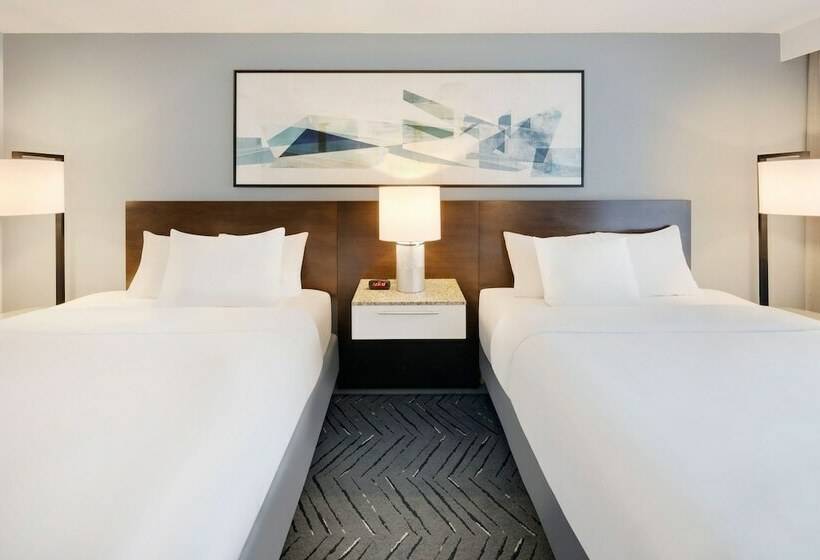 ２ダブルベッドのスタンダードルーム, Delta Hotels By Marriott Orlando Celebration