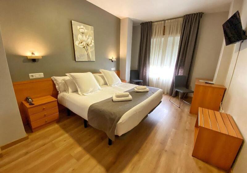 اتاق دلوکس مخصوص معلولین, Drury Plaza Hotel Broadview Wichita