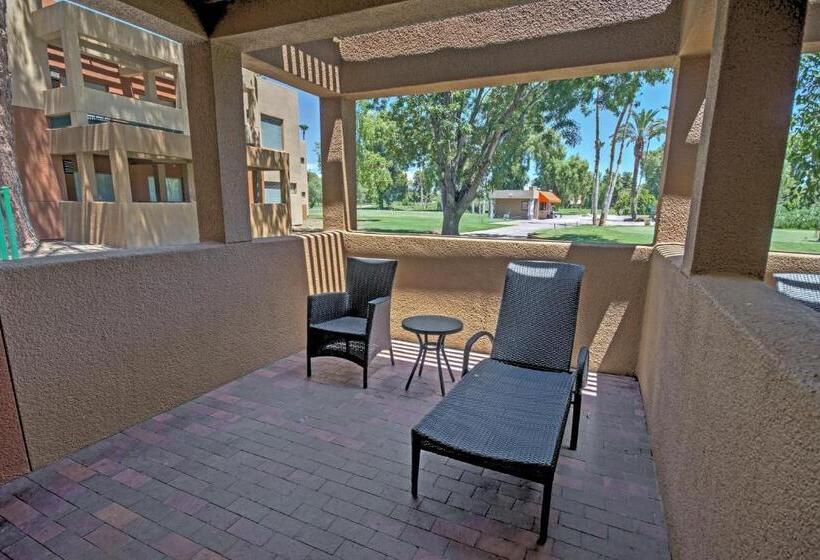 سوییت, Orange Tree Resort