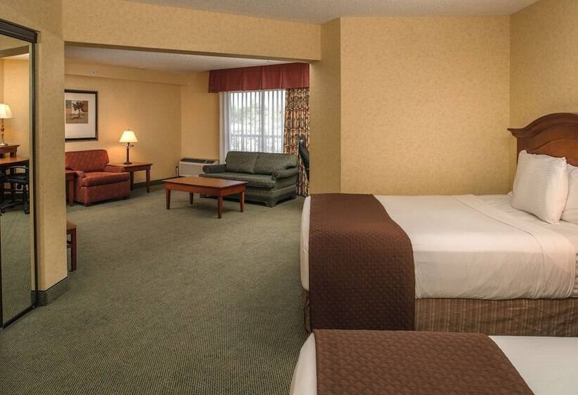 سوییت جونیور, Red Lion Hotel Pasco Airport & Conference Center