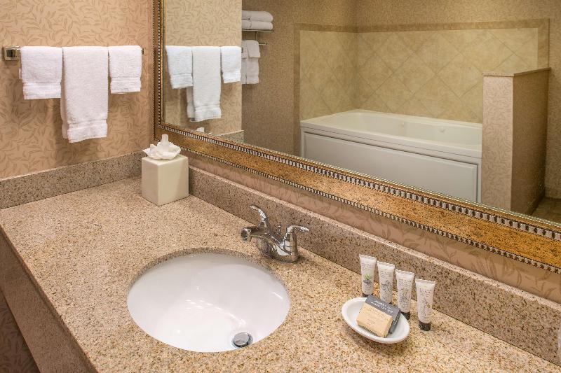 سوئیت پرزیدنت, Red Lion Hotel Pasco Airport & Conference Center