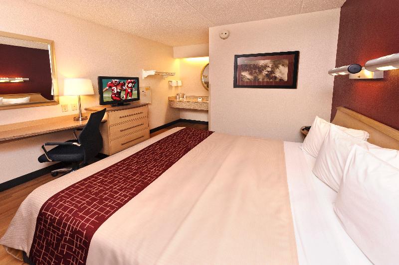 Номер Superior Кровать Кинг, Red Roof Inn Dayton South  Miamisburg