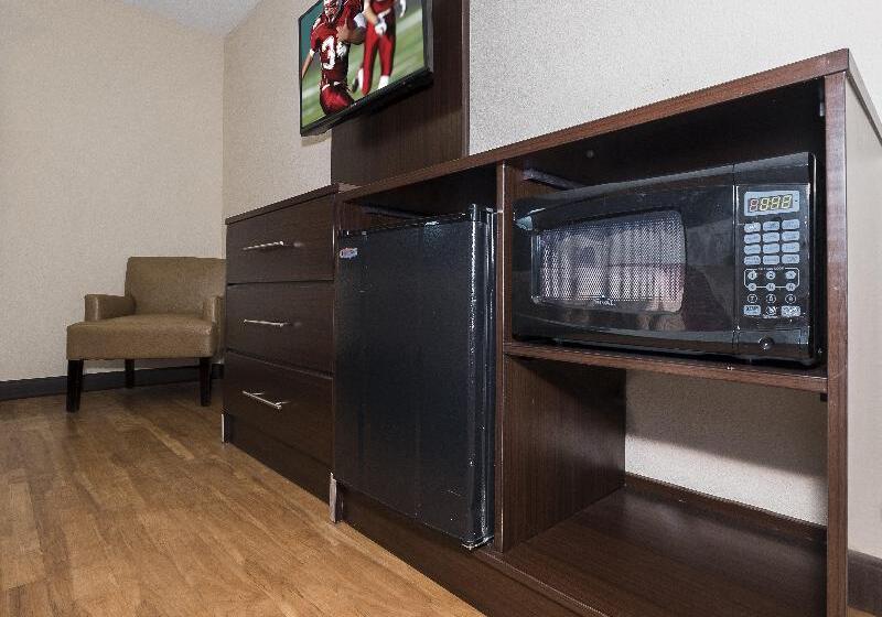 Номер Superior, Red Roof Inn Toledo  Maumee