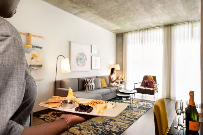 デラックスルーム, Red Roof Inn Plus+ Atlanta   Buckhead