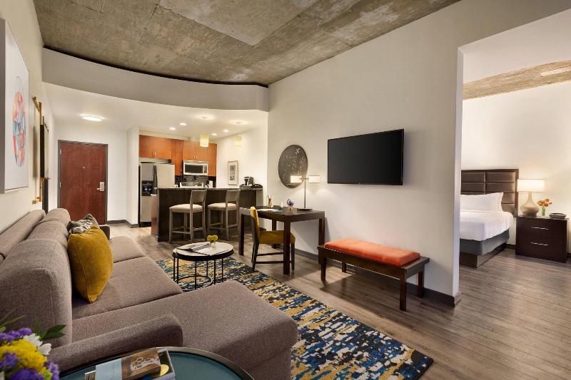 デラックスルーム, Red Roof Inn Plus+ Atlanta   Buckhead