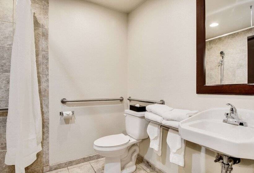 장애인을 위한 스위트, Rodeway Inn & Suites Portland   Jantzen Beach