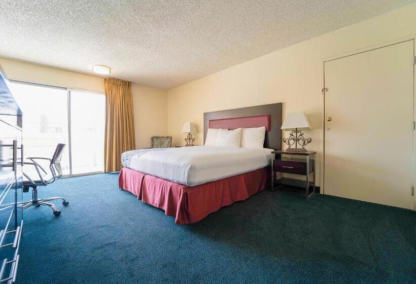 Quarto Deluxe Cama King, Royal Plaza Inn