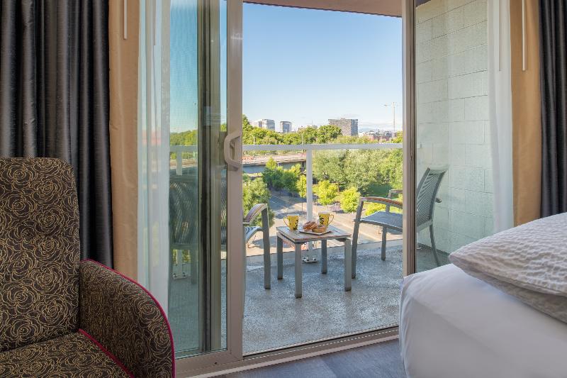 Номер Стандарт, Staypineapple, Hotel Rose, Downtown Portland