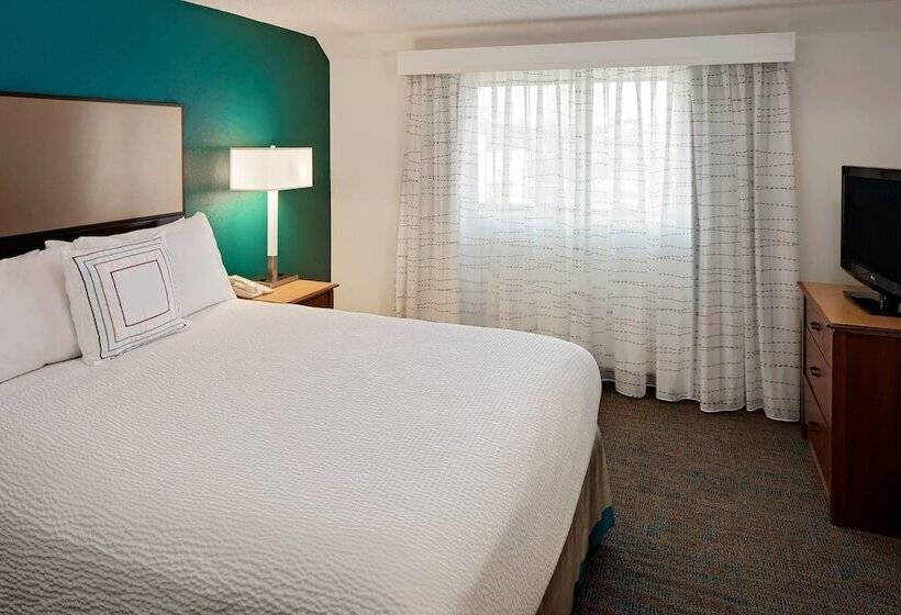 ペントハウススイート, Residence Inn Richmond West End
