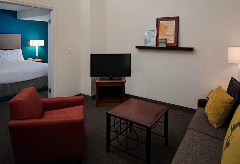 ペントハウススイート, Residence Inn Richmond West End