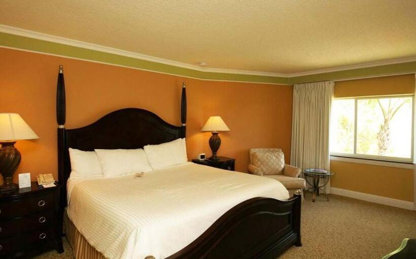 Номер Стандарт Кровать Кинг Адаптированный для Инвалидов, Safety Harbor Resort & Spa Trademark Collection By Wyndham