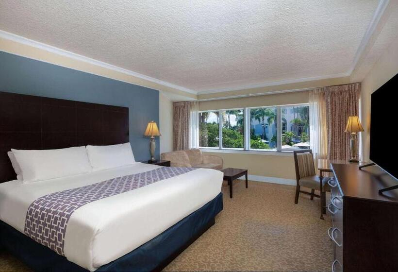 Номер Deluxe Кровать Кинг, Safety Harbor Resort & Spa Trademark Collection By Wyndham