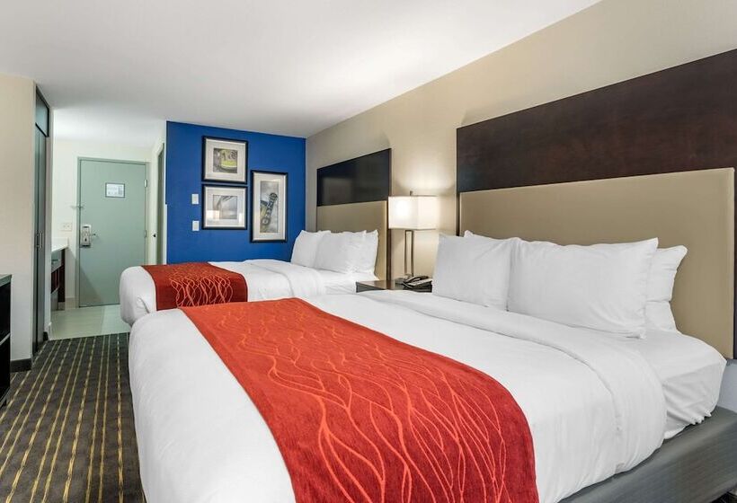 Quarto Deluxe, Comfort Inn & Suites Tigard Near Washington Square
