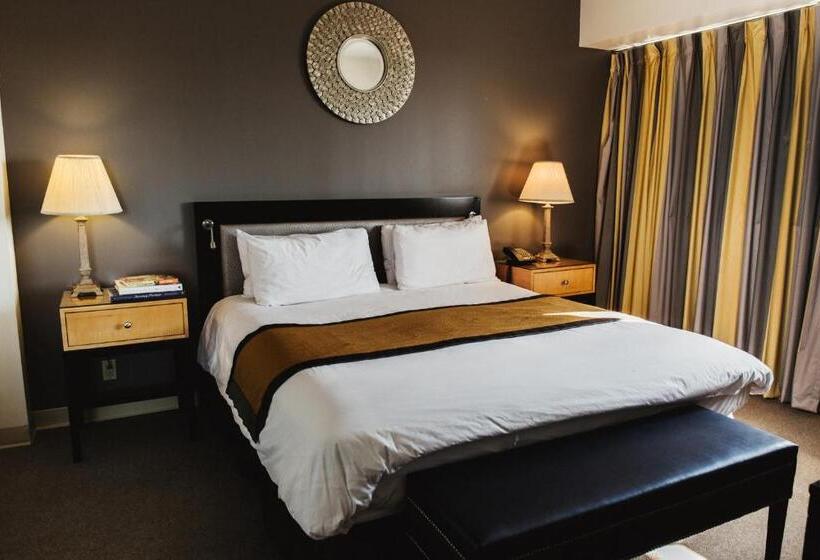 Люкс Повышенной Комфортности, Stamford Suites