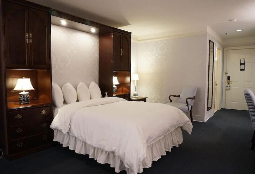 Номер Deluxe, The Simsbury Inn