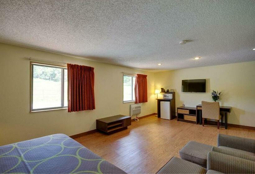 Люкс Deluxe Кровать Кинг, Super 8 By Wyndham Zanesville