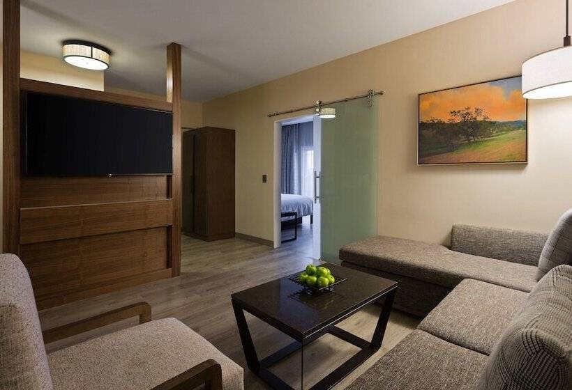Люкс с Балконом, Santa Ynez Valley Marriott