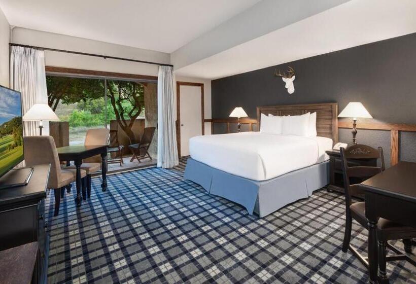 חדר סטנדרט עם מיטת קינג, Tapatio Springs Hill Country Resort