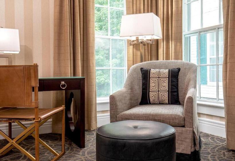 Номер Премиум, The Equinox Golf Resort & Spa