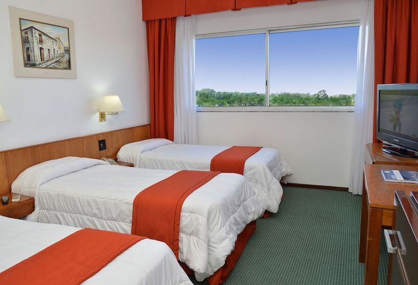스탠다드 트리플 룸, El Mirador Hotel & Spa
