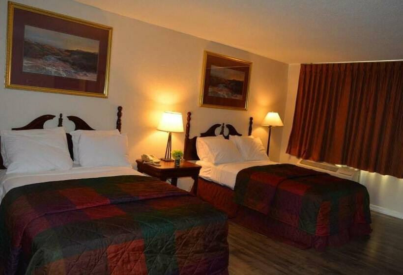 Номер Стандарт, Travelodge By Wyndham Trinidad