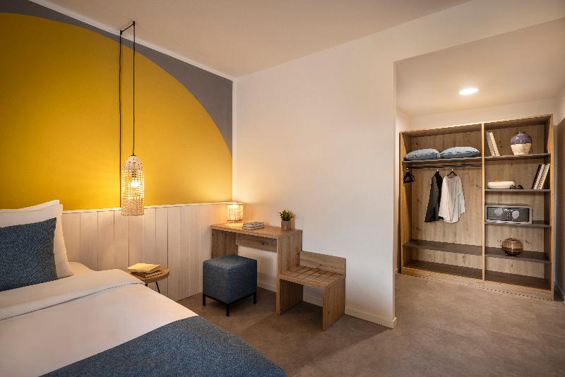 اتاق سوپریور سه تخته, Sunny Baška Hotel By Valamar, Ex Corinthia