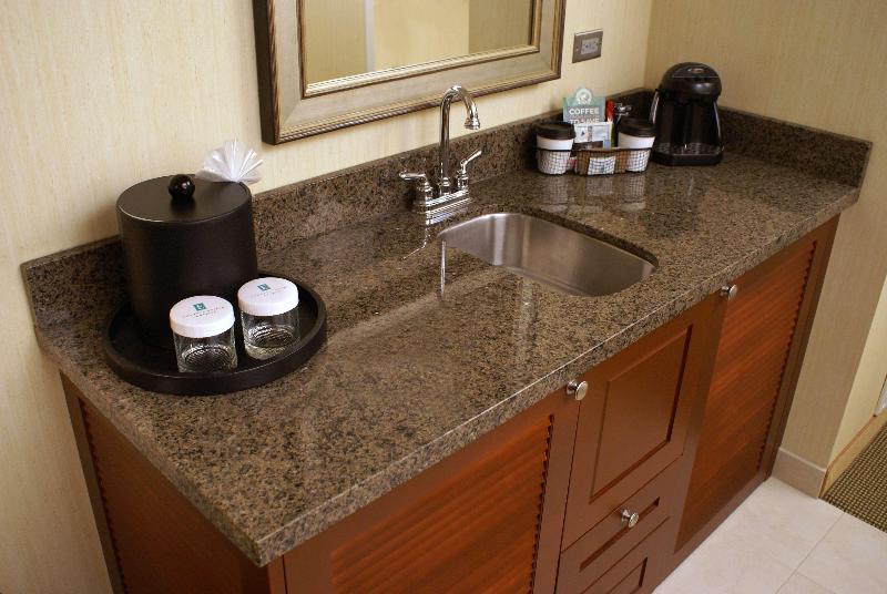 스위트 킹사이즈 침대, Embassy Suites Hotel Denver Tech Center