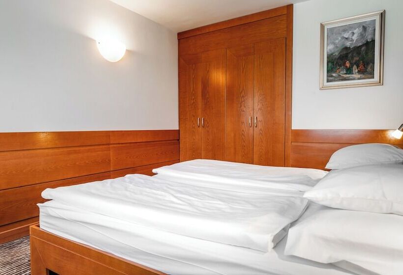 اتاق راحتی, Kranjska Gora