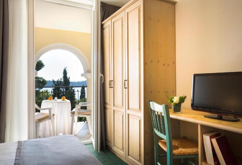 سوییت اجرایی, Maistra Select Island Hotel Katarina